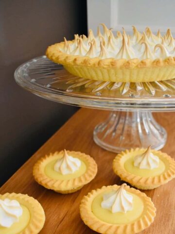 lemon meringue tart with condensed milk