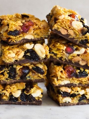 florentine slice arranged in two stacks