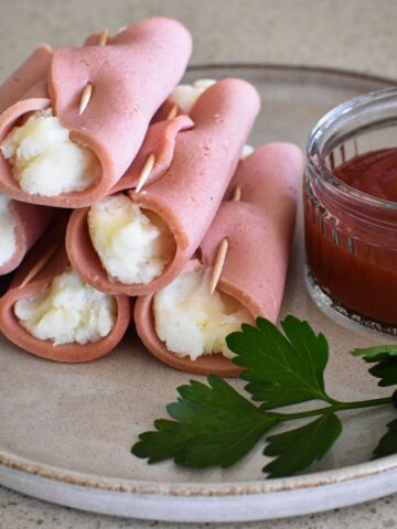 devon rolls